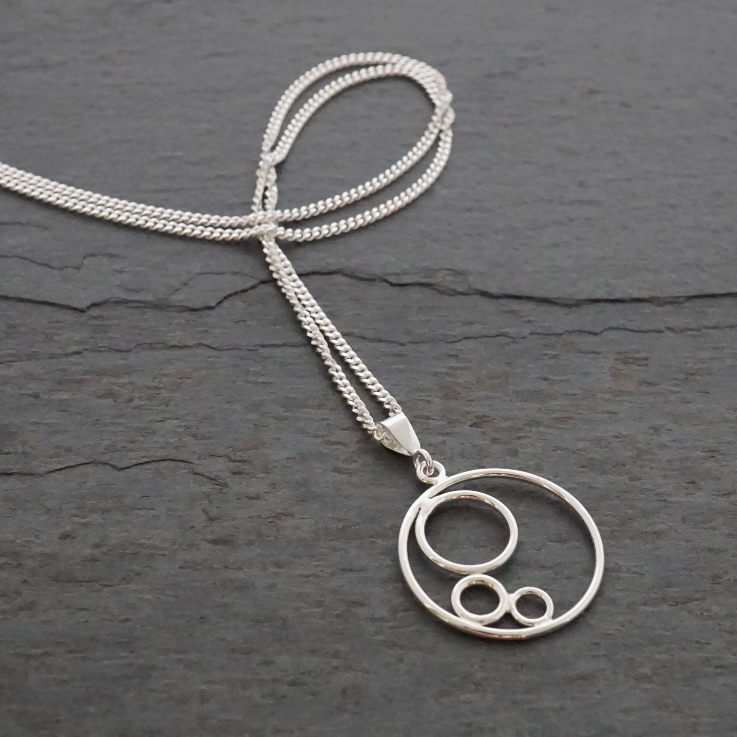 3 Circles Encircled Pendant v.2