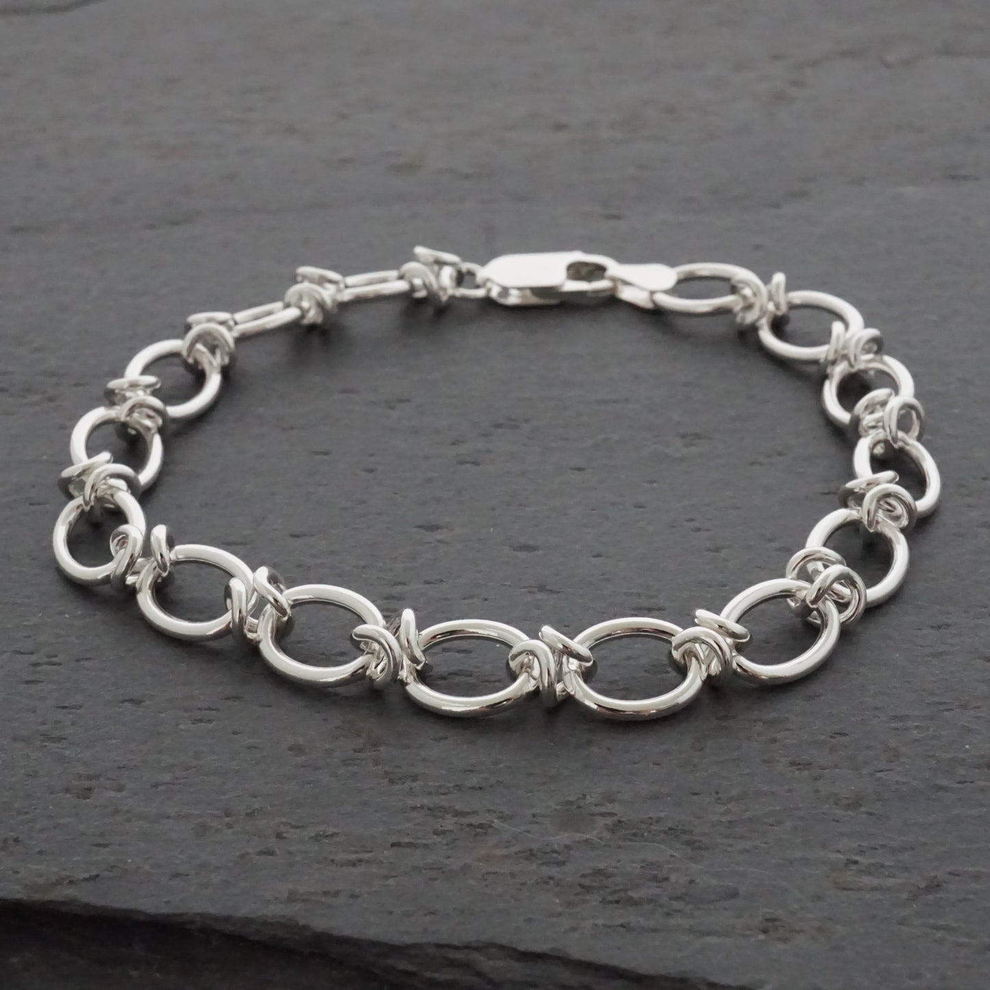 Folded Link Chain Bracelet