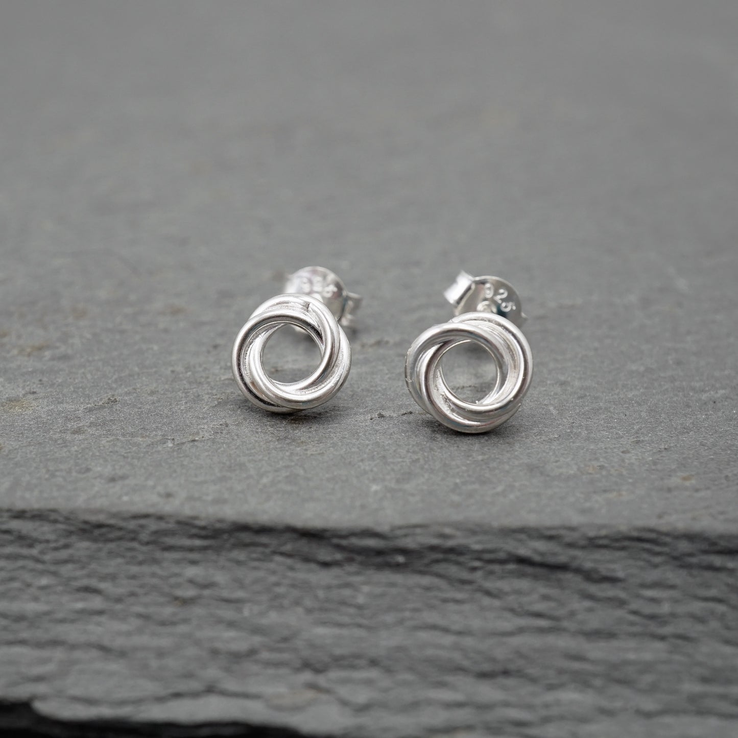 Small Nested Knot Studs
