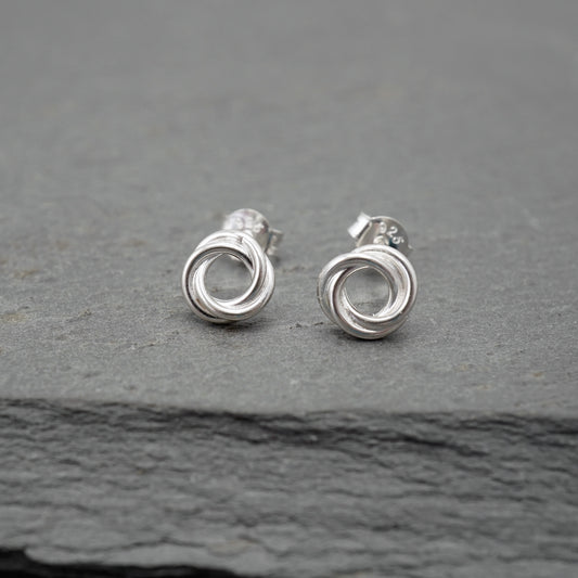 Small Nested Knot Studs
