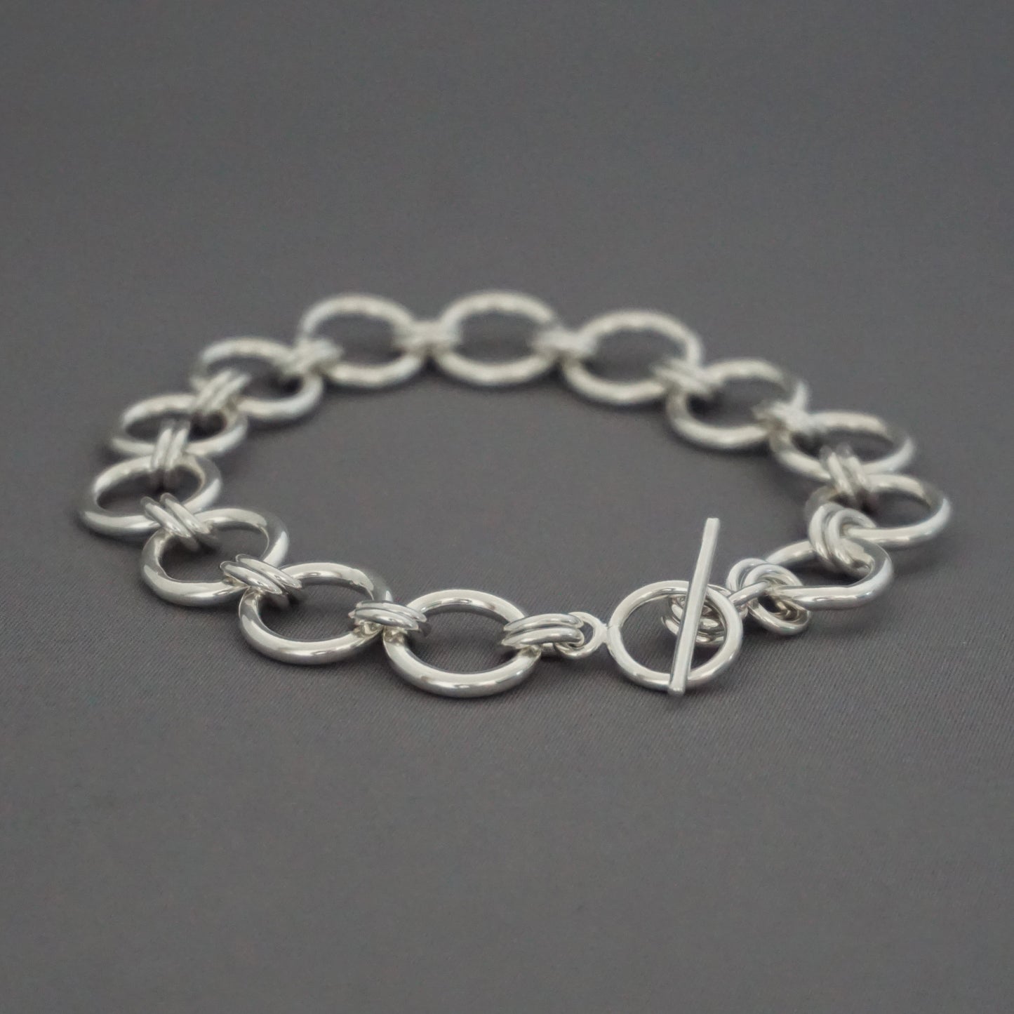 Classic Chunky Circle Bracelet