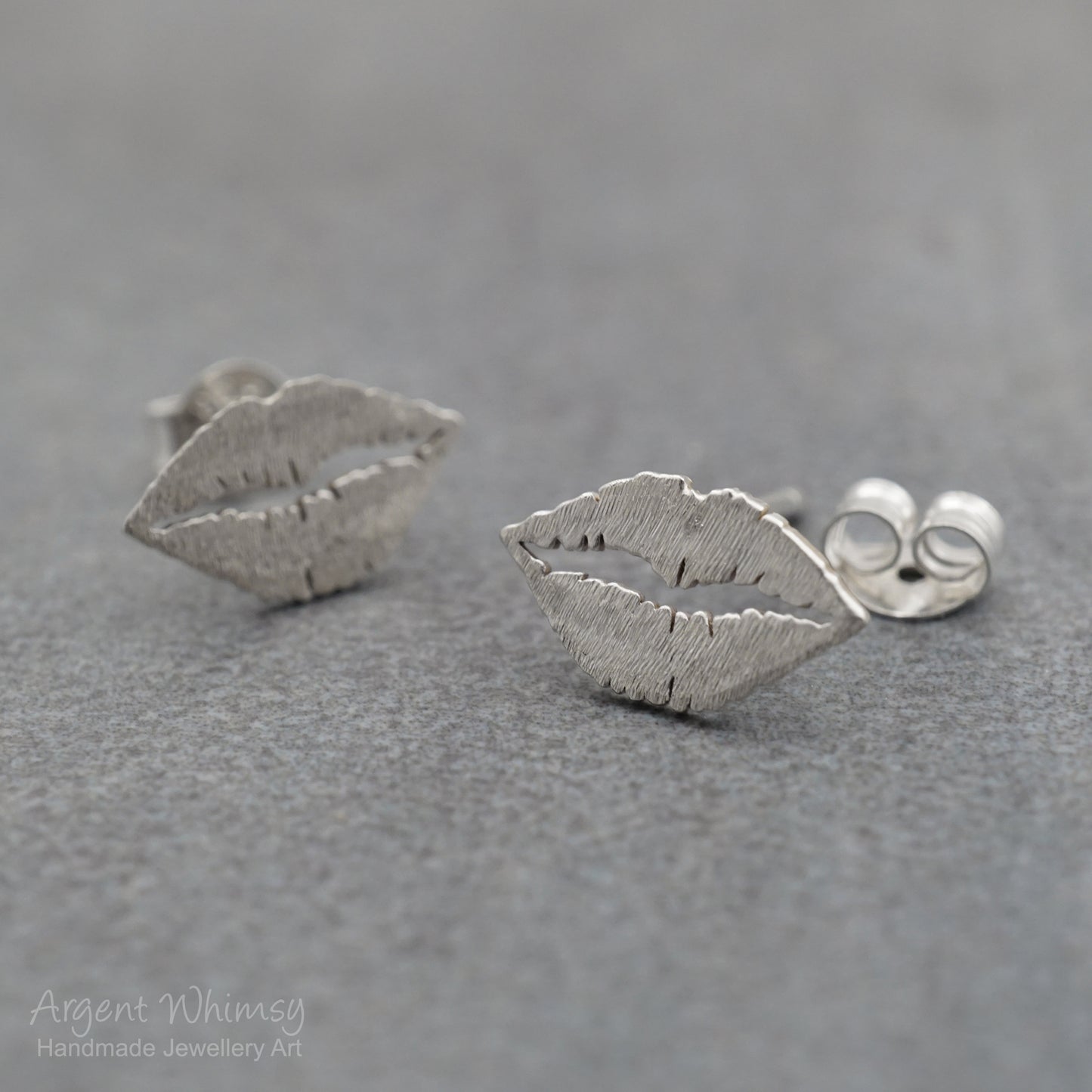 Small Lips Stud Post Earrings