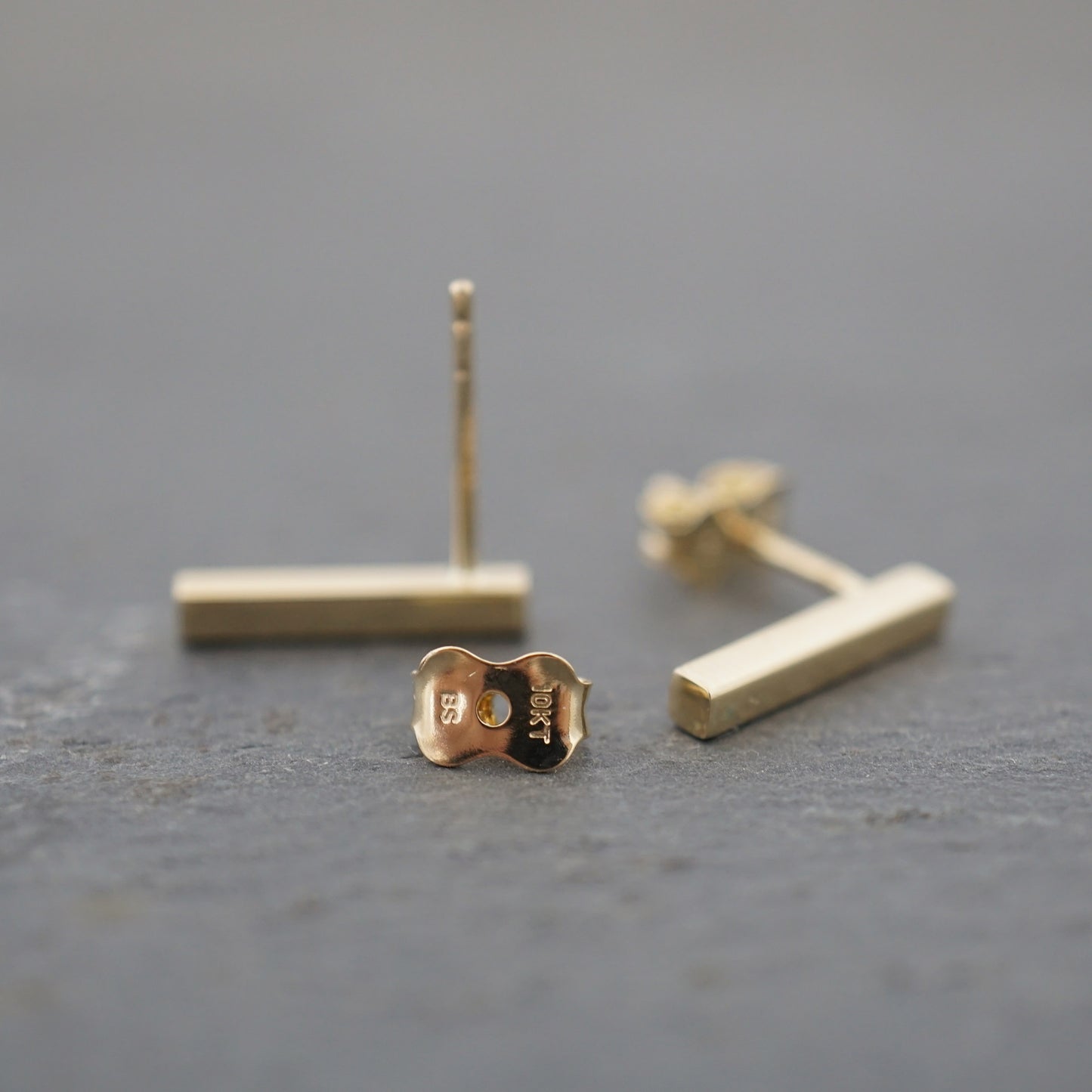 Medium Square Bar 10k Gold Studs