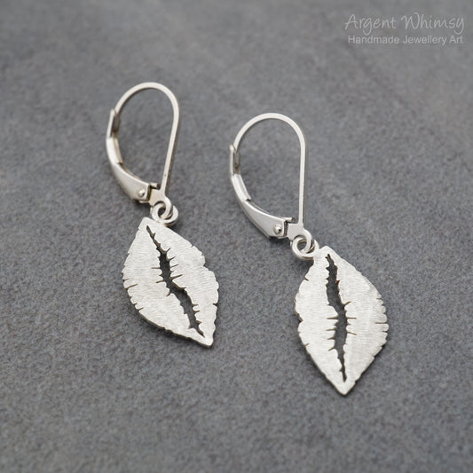 Medium Dangle Lip Earrings