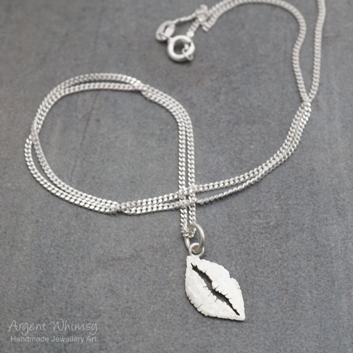 Medium Frosted Lips Charm Necklace